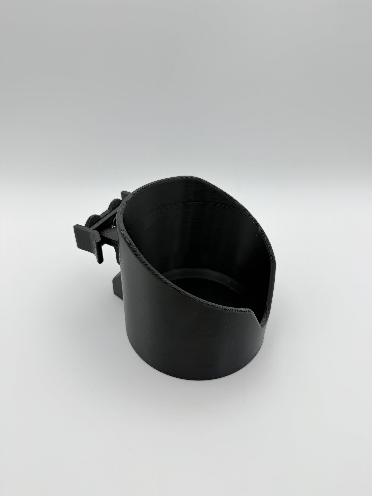 Locking L-Track Cupholder