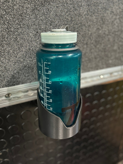 Locking L-Track Cupholder