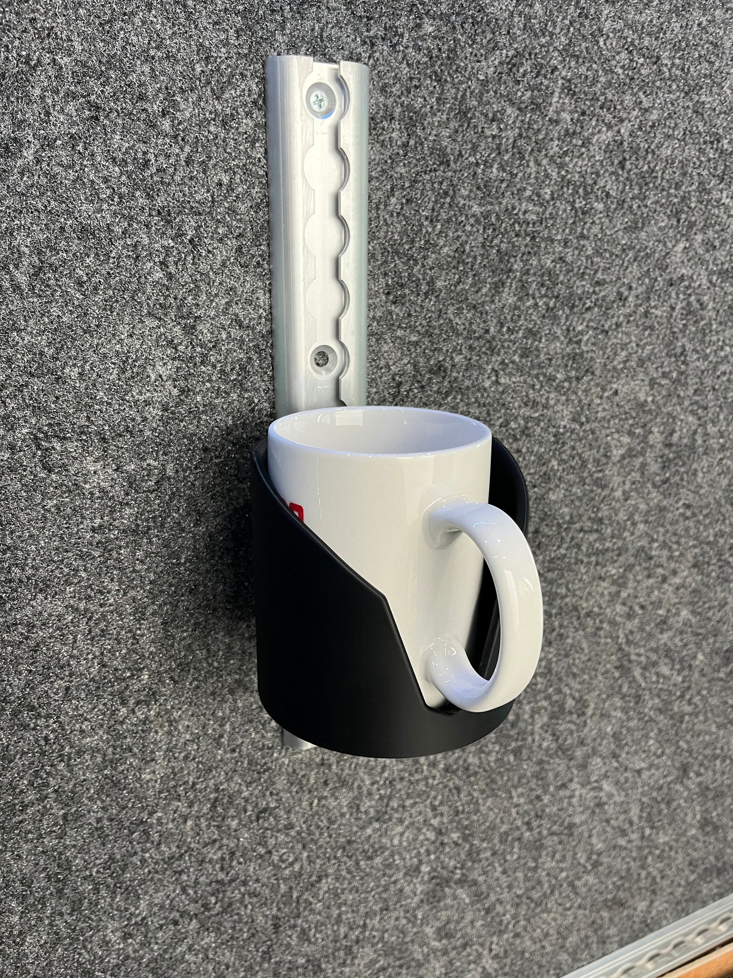 Vertical L-Track Cup Holder for Large Containers